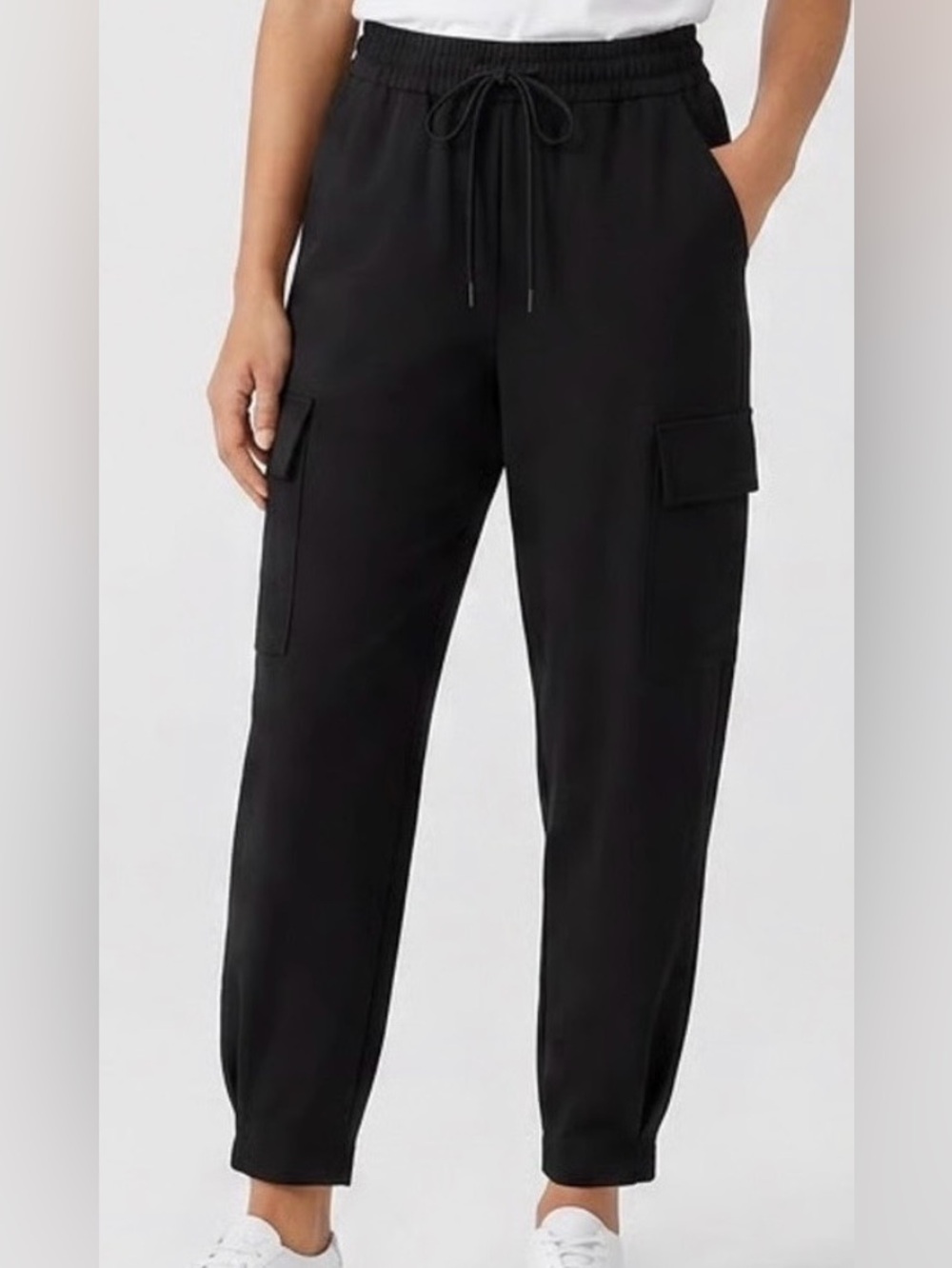 Avia Women's FeatherStretch Cargo Pants Black Medium NWOT